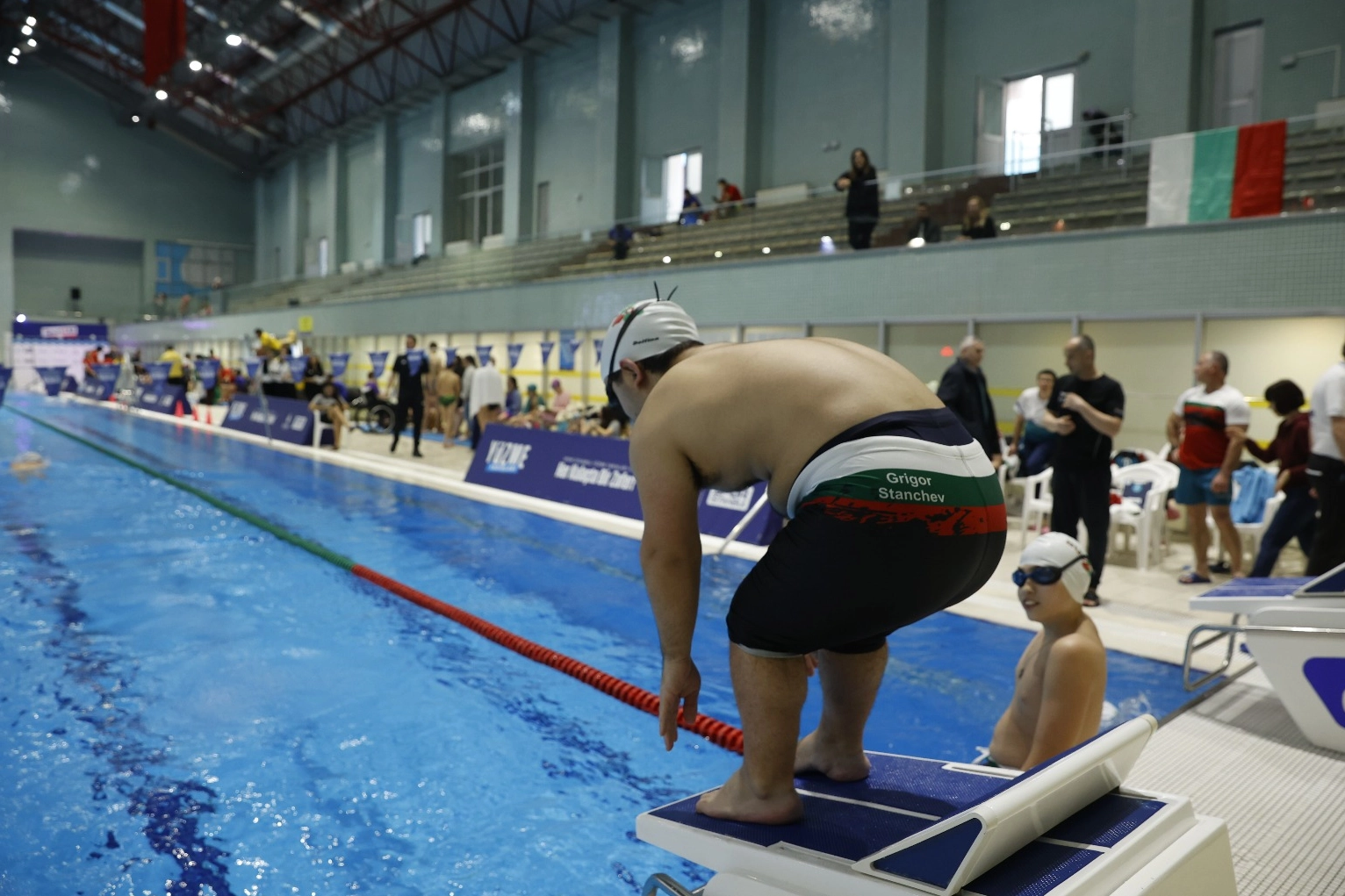 4 ülkeden engelliler İstanbul'da kulaç attı