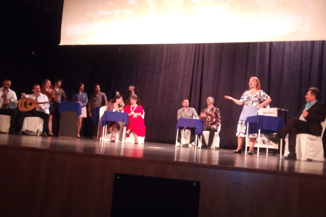 İzmir'de kadın hareketine yoğun katılım