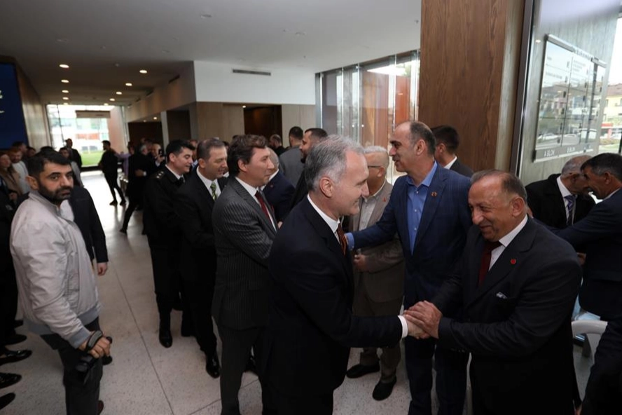 Bursa İnegöl protokolü bayramlaştı