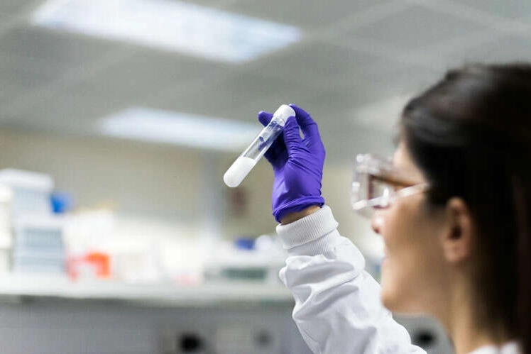 AstraZeneca'dan Çin'e 2,5 milyar dolarlık yatırım... Çin'deki ilk ve tek aşı üretim tesisi olacak